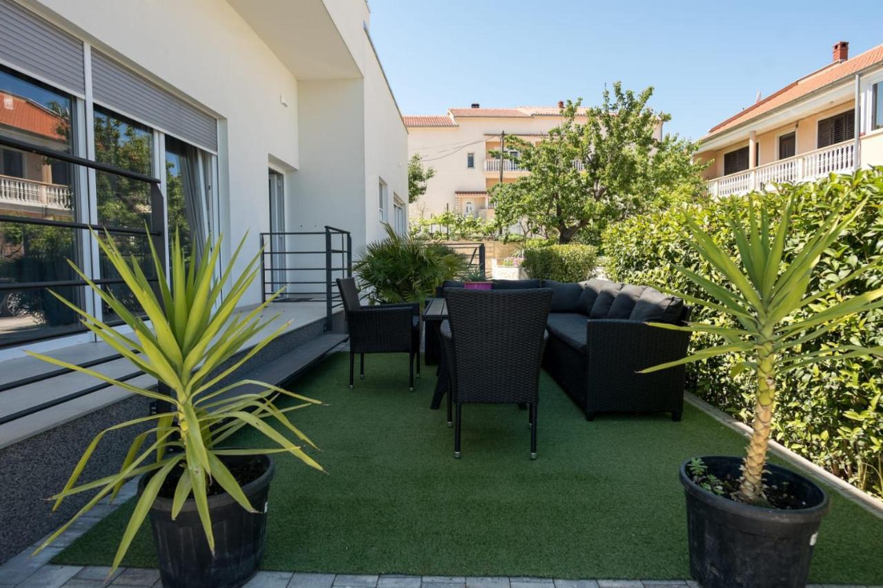 Apartment Luxury Golden Dreams *