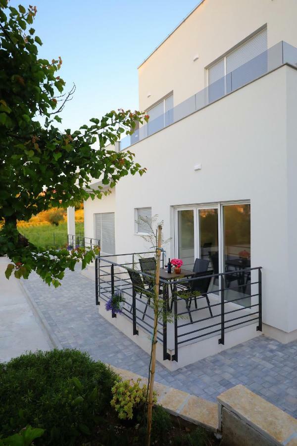 Luxury Golden Dreams Apartment